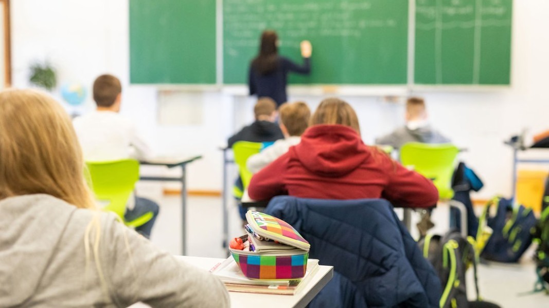 Traumatisierte Flüchtlinge im Schulalltag (Onlinekurs) Traumatisierte Flüchtlinge im Schulalltag (Onlinekurs)